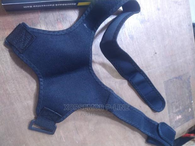 Back Support Poster Corrector · Photo 2