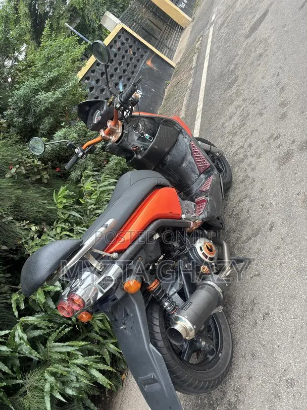 Yamaha 2015 Orange