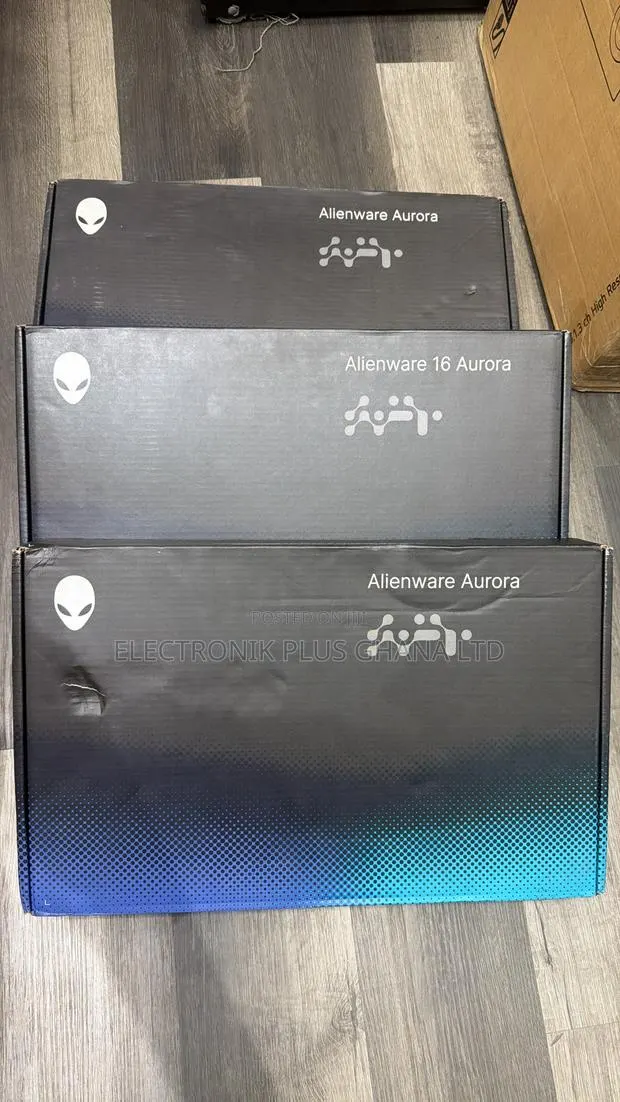 New Laptop Alienware 16 Aurora 16GB Intel Core 7 SSD 512GB · Photo 1