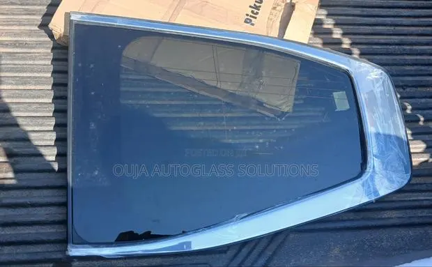 2022 Toyota Landcruiser Body Glass Available · Photo 1