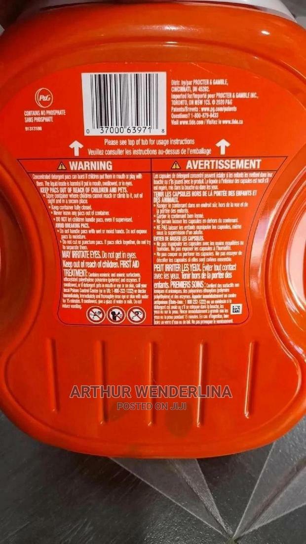Tide Pods Ultra Oxi Laundry Detergent Fight Tough Stain · Photo 2