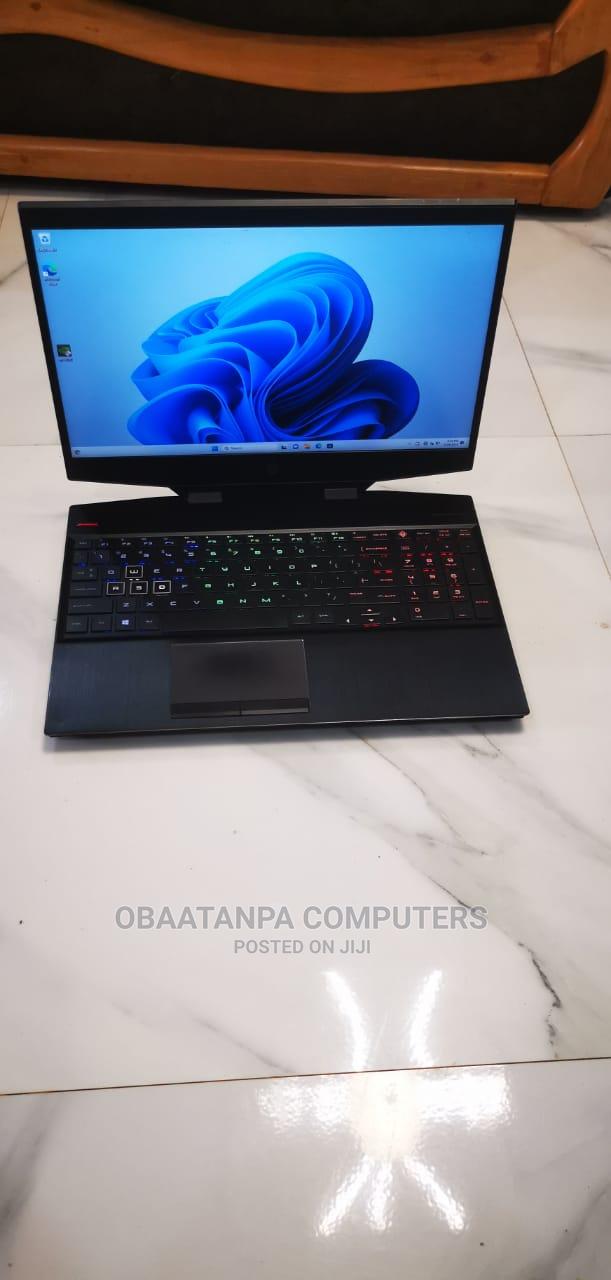 Laptop HP Omen 15-Dh002nr 16GB Intel Core I7 SSD 1T · Photo 2