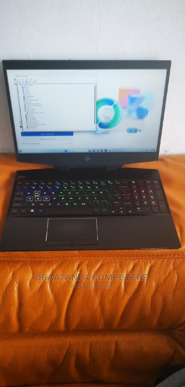 Laptop HP Omen 15-Dh002nr 16GB Intel Core I7 SSD 1T · Photo 5