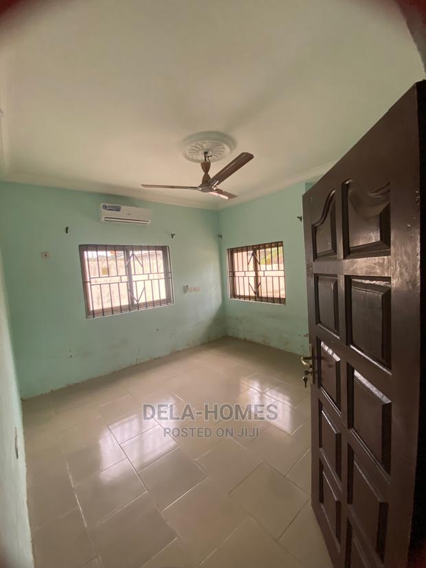 Three Bedroom Self Compound for Rent at Adenta Comandos. · Photo 3