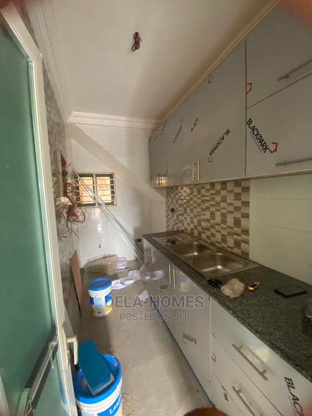 3bedroom Duplex HSE for Rent at Adenta-New-Legon. · Photo 8