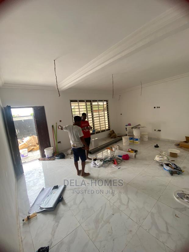 3bedroom Duplex HSE for Rent at Adenta-New-Legon. · Photo 4