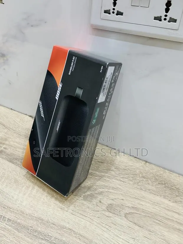 Shop Excellent Bose SoundLink Flex Portable Speaker (2nd Gen) · Photo 1
