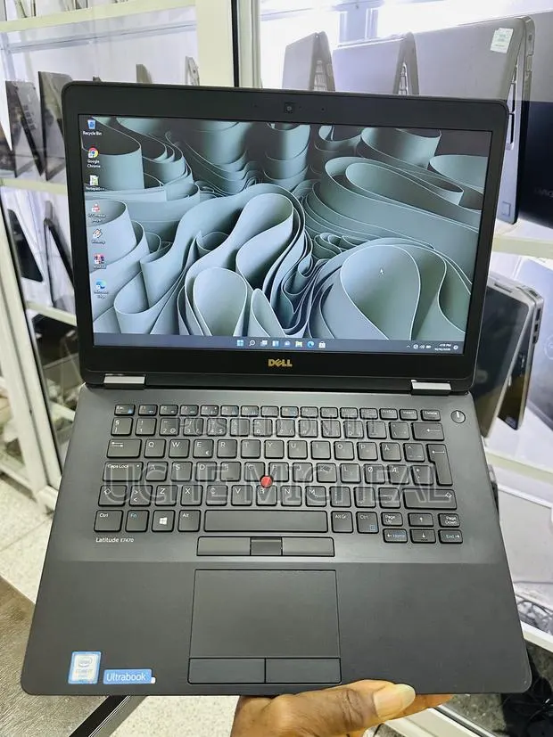 Laptop Dell Latitude E7470 8GB Intel Core i7 SSD 256GB