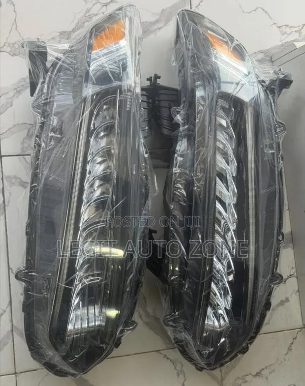 Honda Accord 2018,2020,2019,2021, Headlight Available · Photo 1