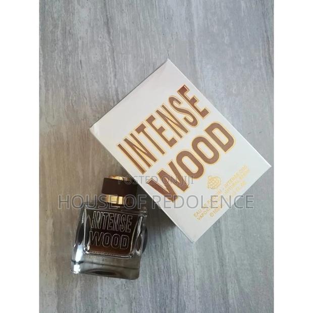 Intense Wood · Photo 1