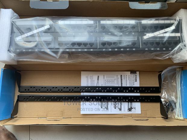 D-Link Patch Panel 48p · Photo 4