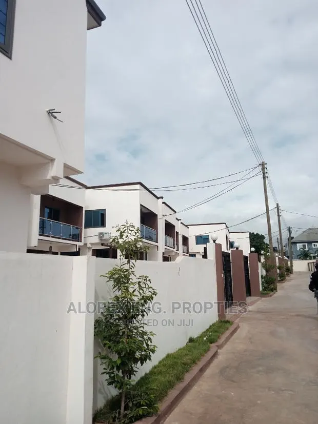 3bdrm House in Gated Community, Oyarifa for rent · Photo 1