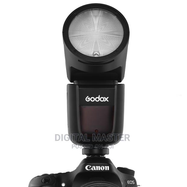 Godox V1c Speedlite For Canon Cameras · Photo 3
