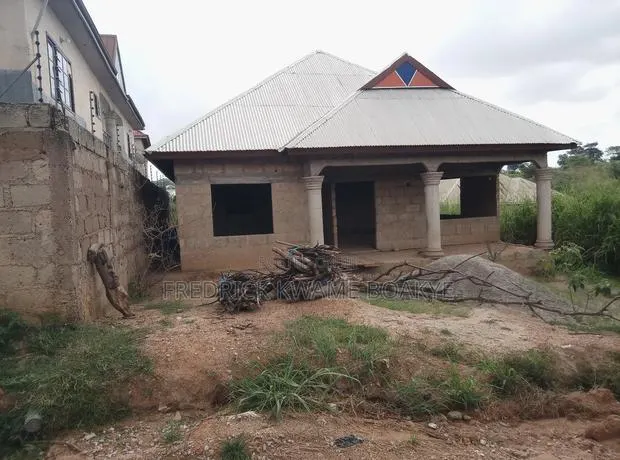 4 Bedrooms House For Sale At Ipt Bokankye · Photo 1