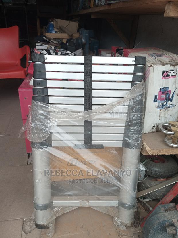 Telescopic Ladder 3.8m · Photo 1
