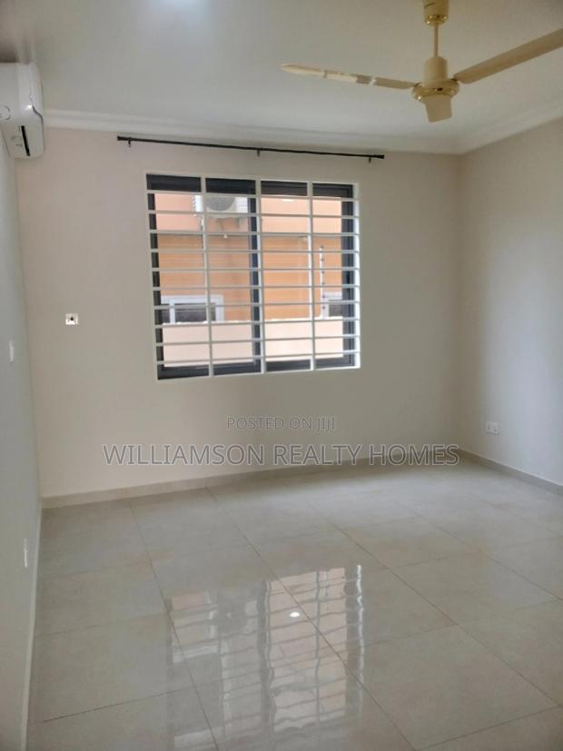 2bdrm Apartment in Adegonno Area, Spintex for rent · Photo 5