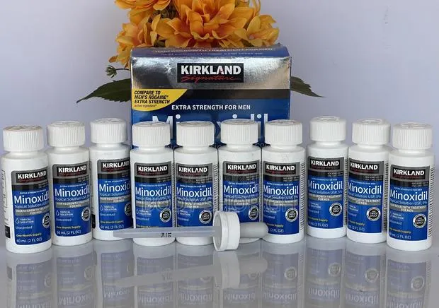 Original Kirkland Minoxidil Beard and Hair Booster Undiluted · Photo 1