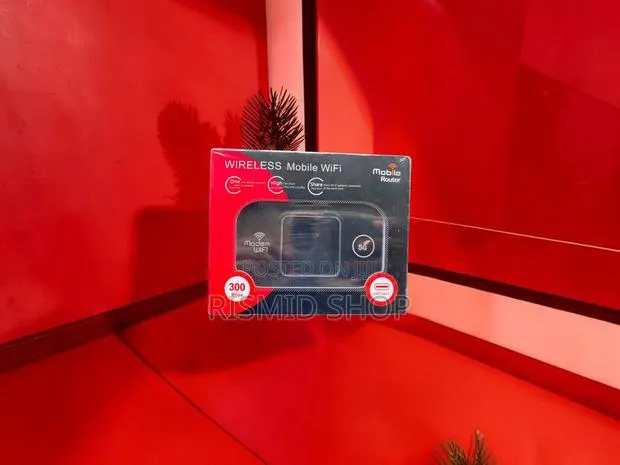 High-Speed 300Mbps Portable 5G LTE WiFi Router · Photo 1