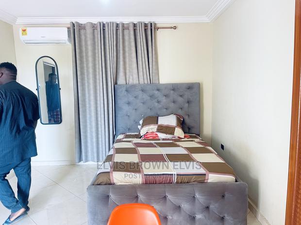 Furnished 1bdrm Apartment in Living Large, Adjiriganor for rent · Photo 5