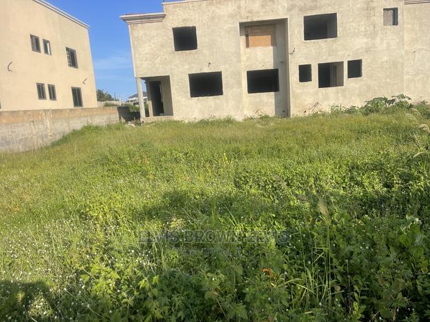 Half Plot of Land for Sale at Legon Hills British SCH Area · Photo 1