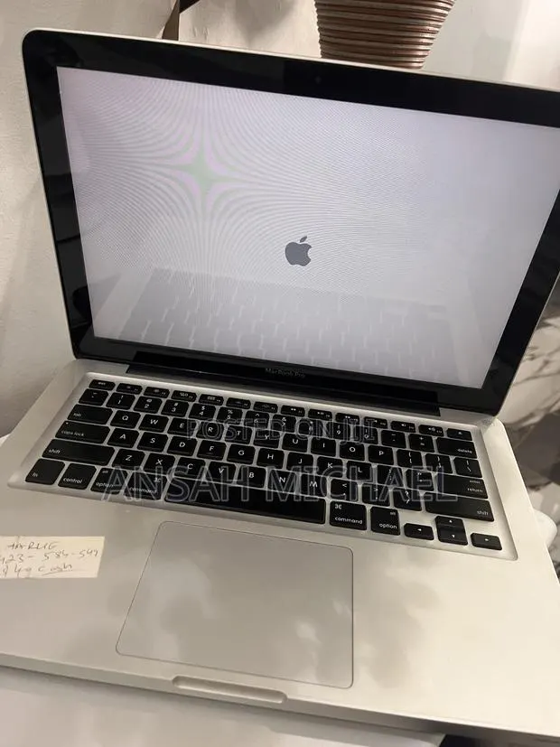 Laptop Apple MacBook Pro 2014 16GB Intel Core i5 SSD 256GB · Photo 1