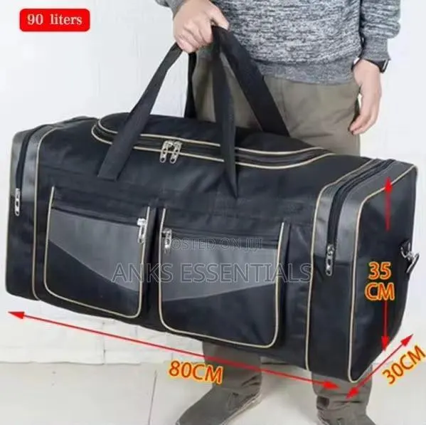 Large Sports Travel Bag · Photo 1