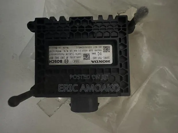 2020-2024 Honda Cr-v Front Radar Sensor · Photo 1