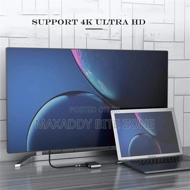 4 in 1 Usb Hub Type-C to Pd+Vga+Usb Adapter Converter · Photo 5