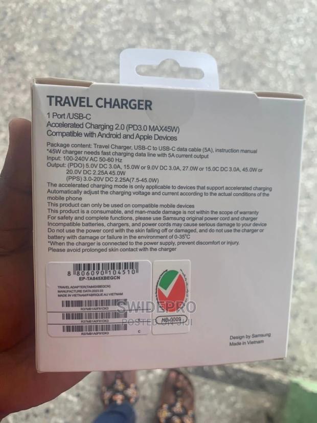 Samsung Galaxy Type-C Fast Charger 45W · Photo 4