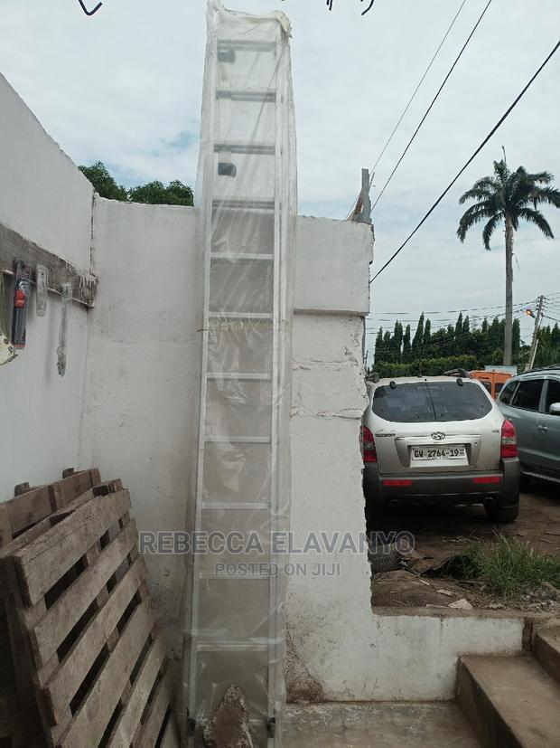 Extension Ladder 24ft · Photo 1