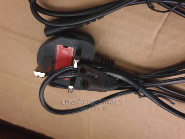3pin UK Plug for Microsoft Surface Charger AC Cable Fused · Photo 4