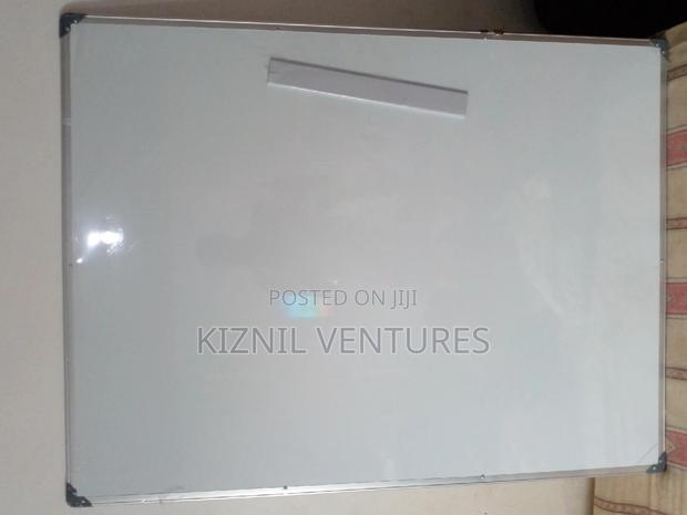 White Board Double Sides 90cm X 120cm +Free Magnetic Duster · Photo 1