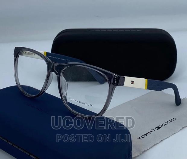 Best of Tommy Hilfiger Sunglasses · Photo 3