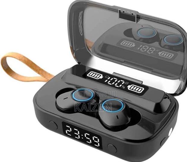 Earbuds With Powerbank Case · Photo 1