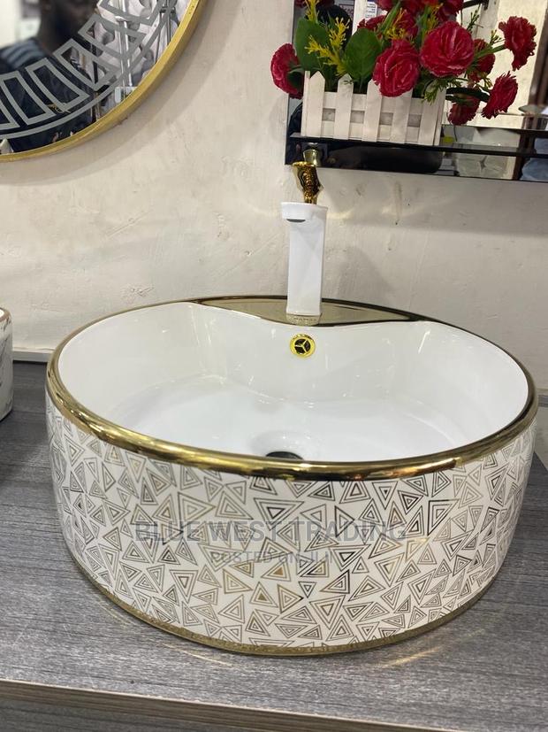 Vanity Basin - Pedicure Basin · Photo 1
