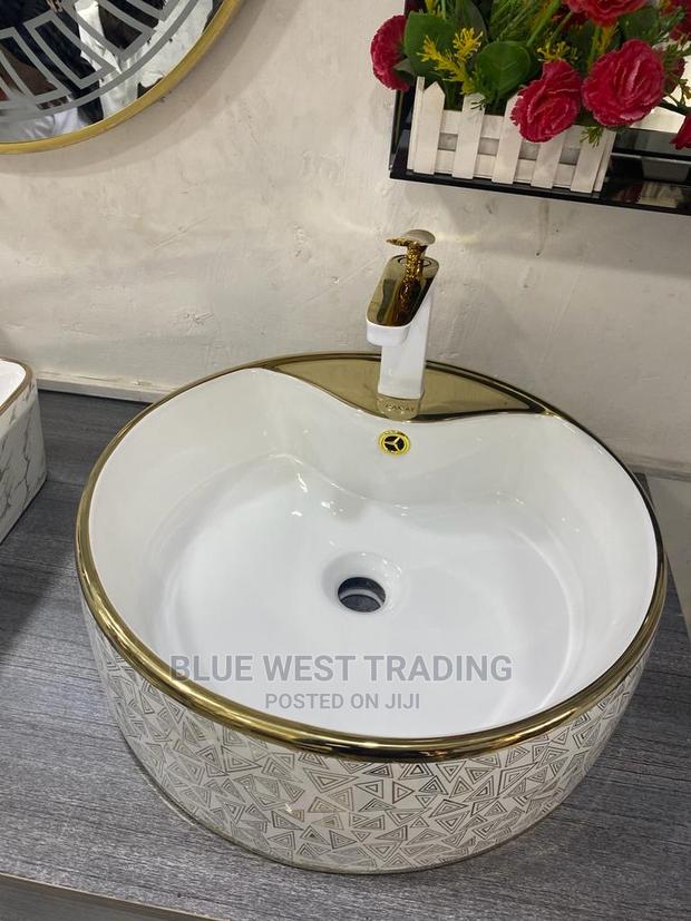Vanity Basin - Pedicure Basin · Photo 2