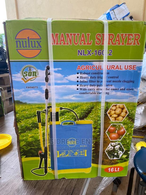 Manual Knapsack Sprayer · Photo 2