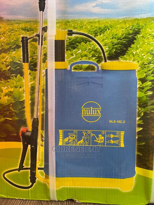Manual Knapsack Sprayer · Photo 1