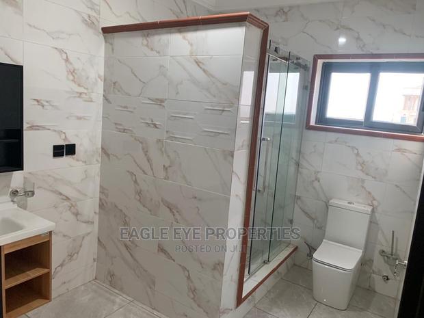 5bdrm House in Airport Residential Area for sale · Photo 3