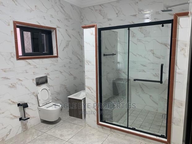 5bdrm House in Airport Residential Area for sale · Photo 8
