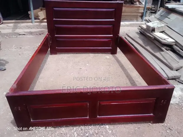 Double Bed Panel · Photo 1