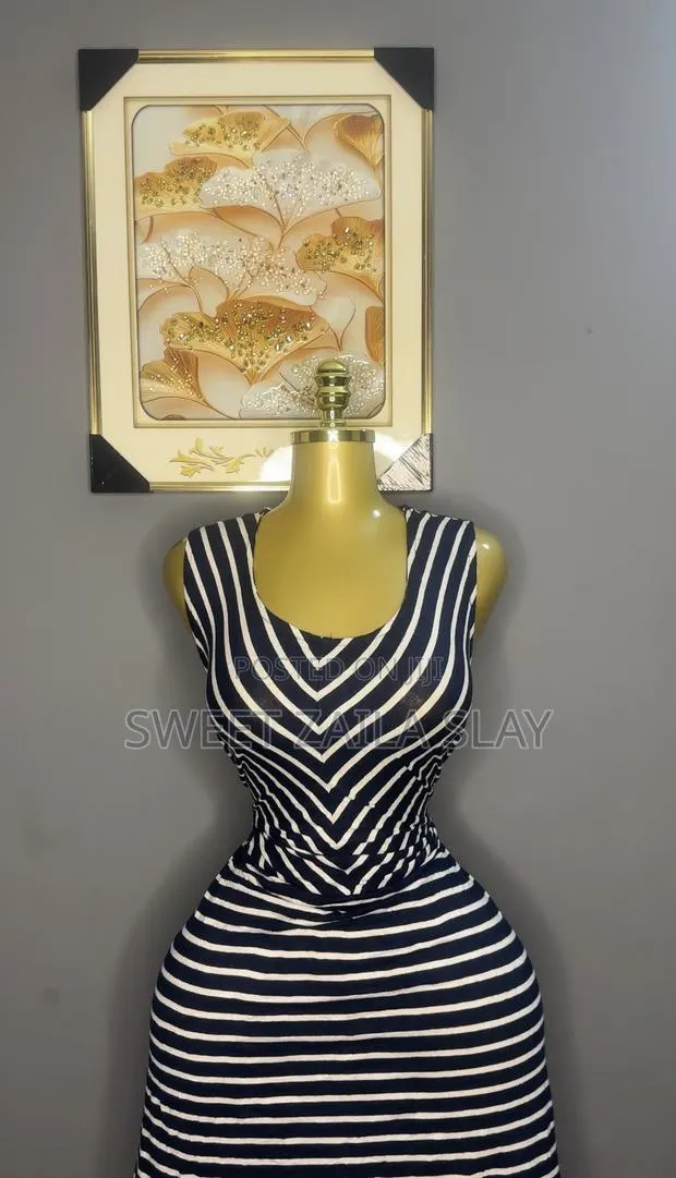 Women Dresses · Photo 1