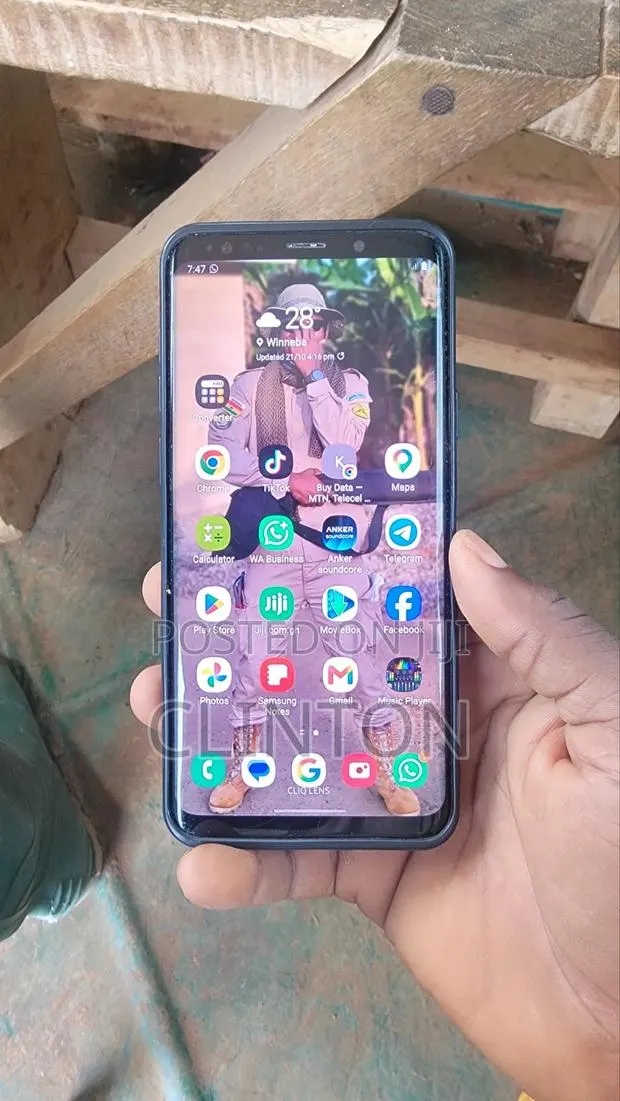 Samsung Galaxy S9 Plus 128 GB Bronze · Photo 1