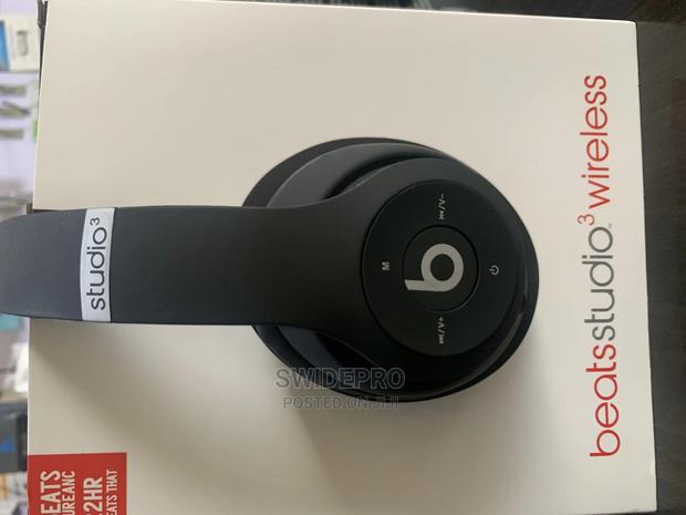Beats by Dr Dre Studio3 Wireless Headset · Photo 4