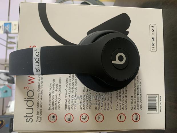 Beats by Dr Dre Studio3 Wireless Headset · Photo 2