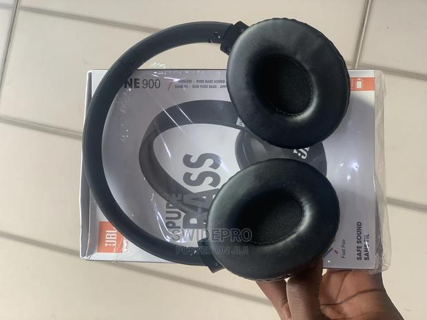 JBL Tune 900 Wireless Headset · Photo 3