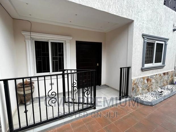 Furnished 1bdrm Apartment in East Legon for rent · Photo 5