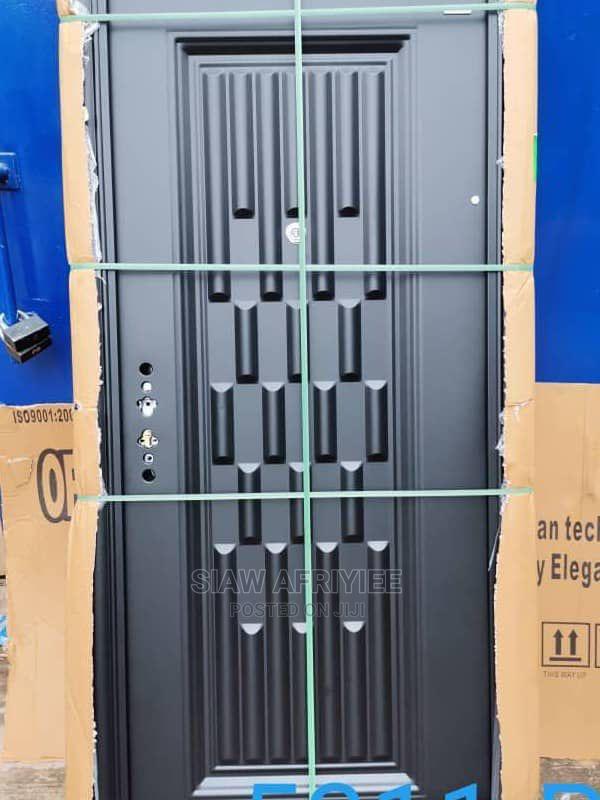 Both Inside and Outside Door Available in All Sizes German · Photo 1