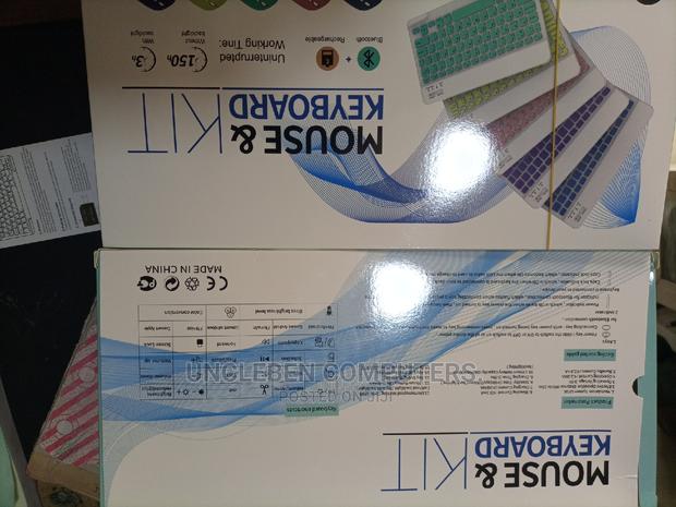 Rechargeable Bluetooth Keyboard With Mouse · Photo 5
