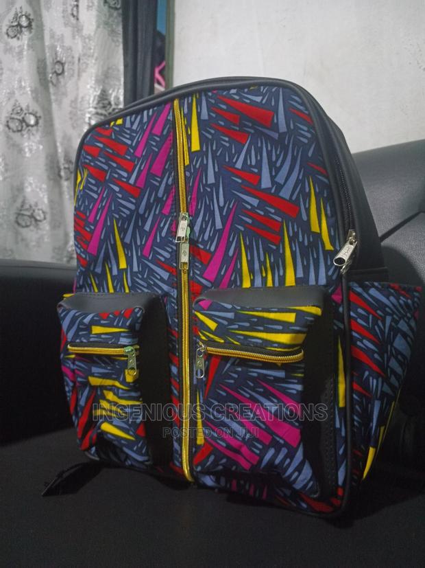 African Print /Leather Backpack · Photo 1